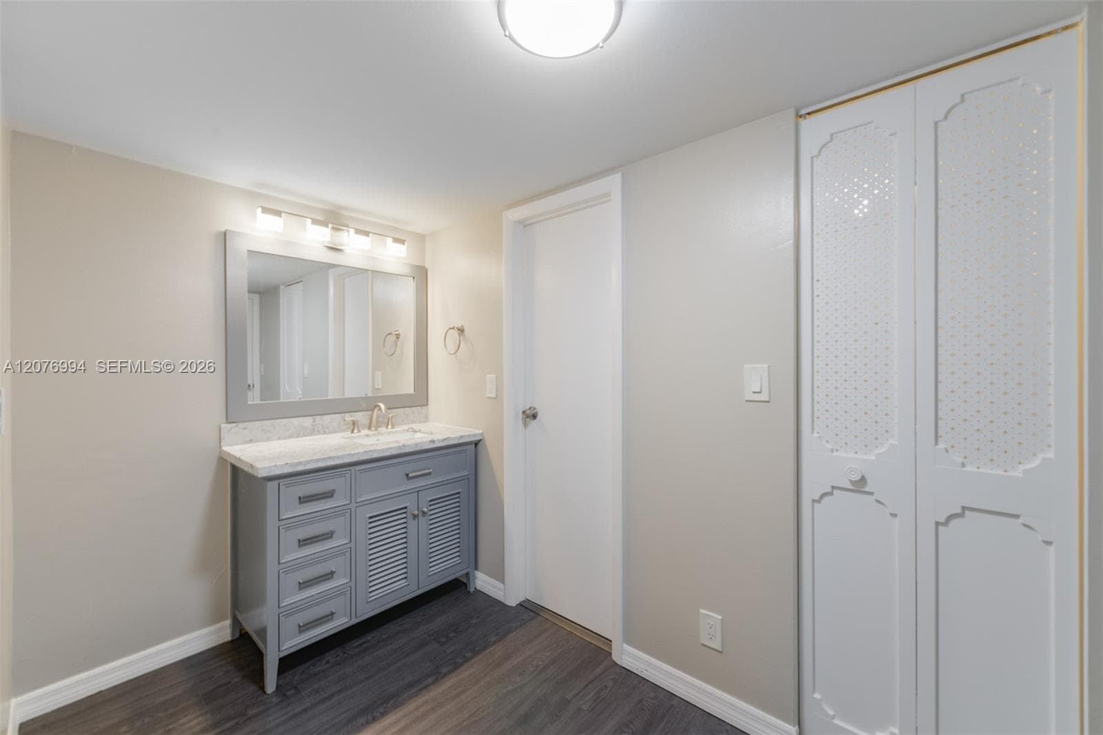 BISCAYA III CONDO · #406 in Aventura - Photo 14