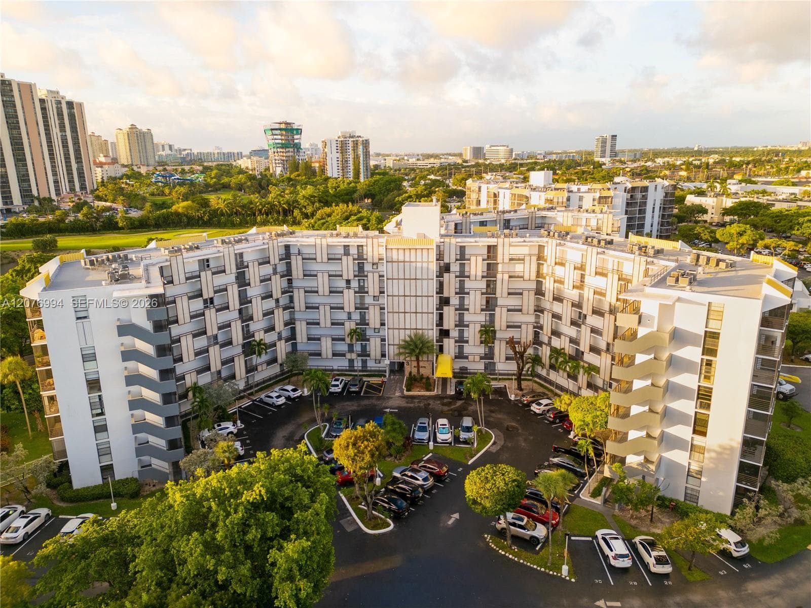 BISCAYA III CONDO · #406 in Aventura - Photo 41