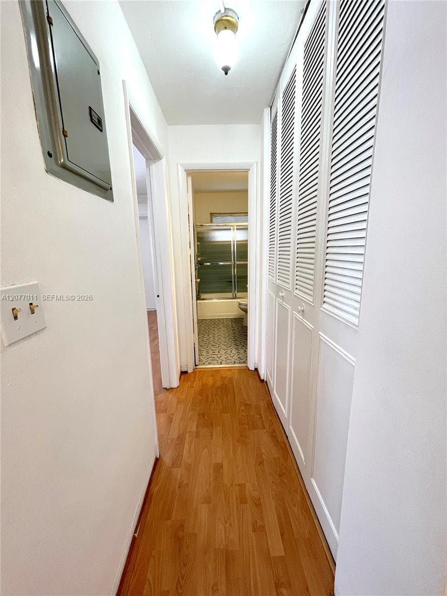 SOUTHERN STAR CONDO · #30 in Miami Beach - Photo 7