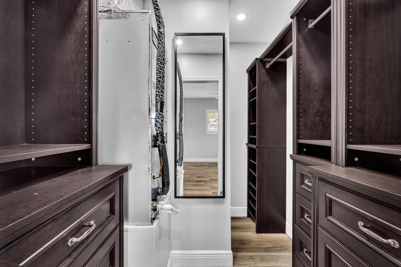 Walk In Closet