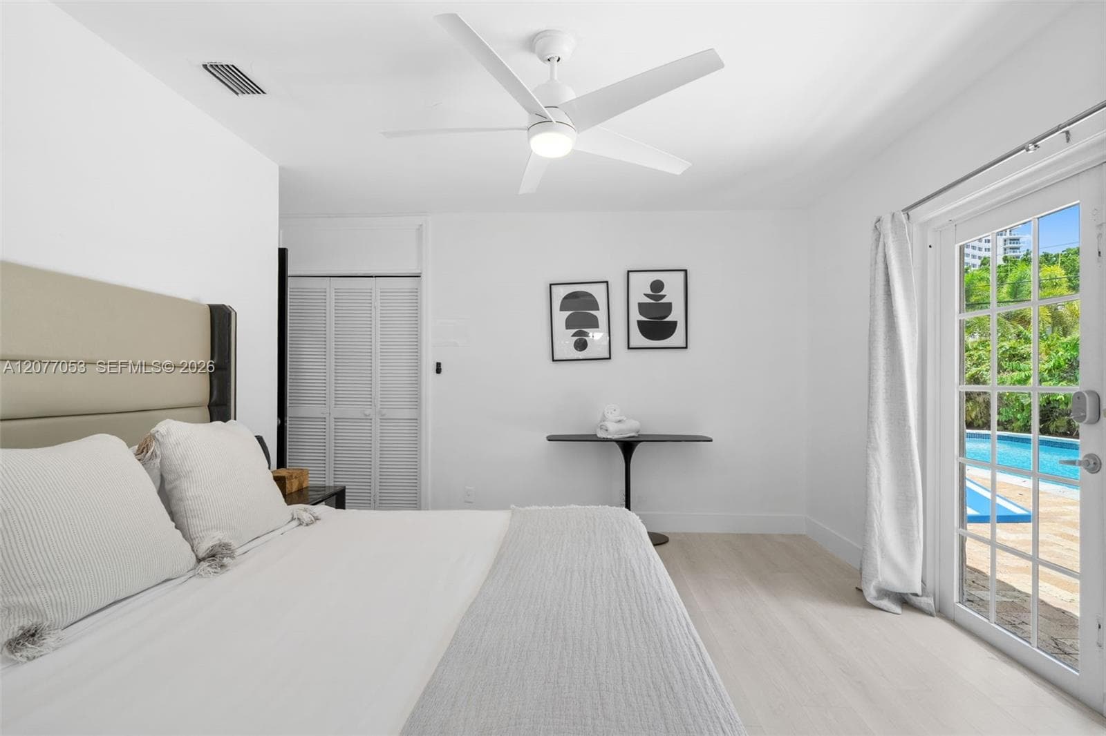 1308 Seabreeze Blvd photo 11