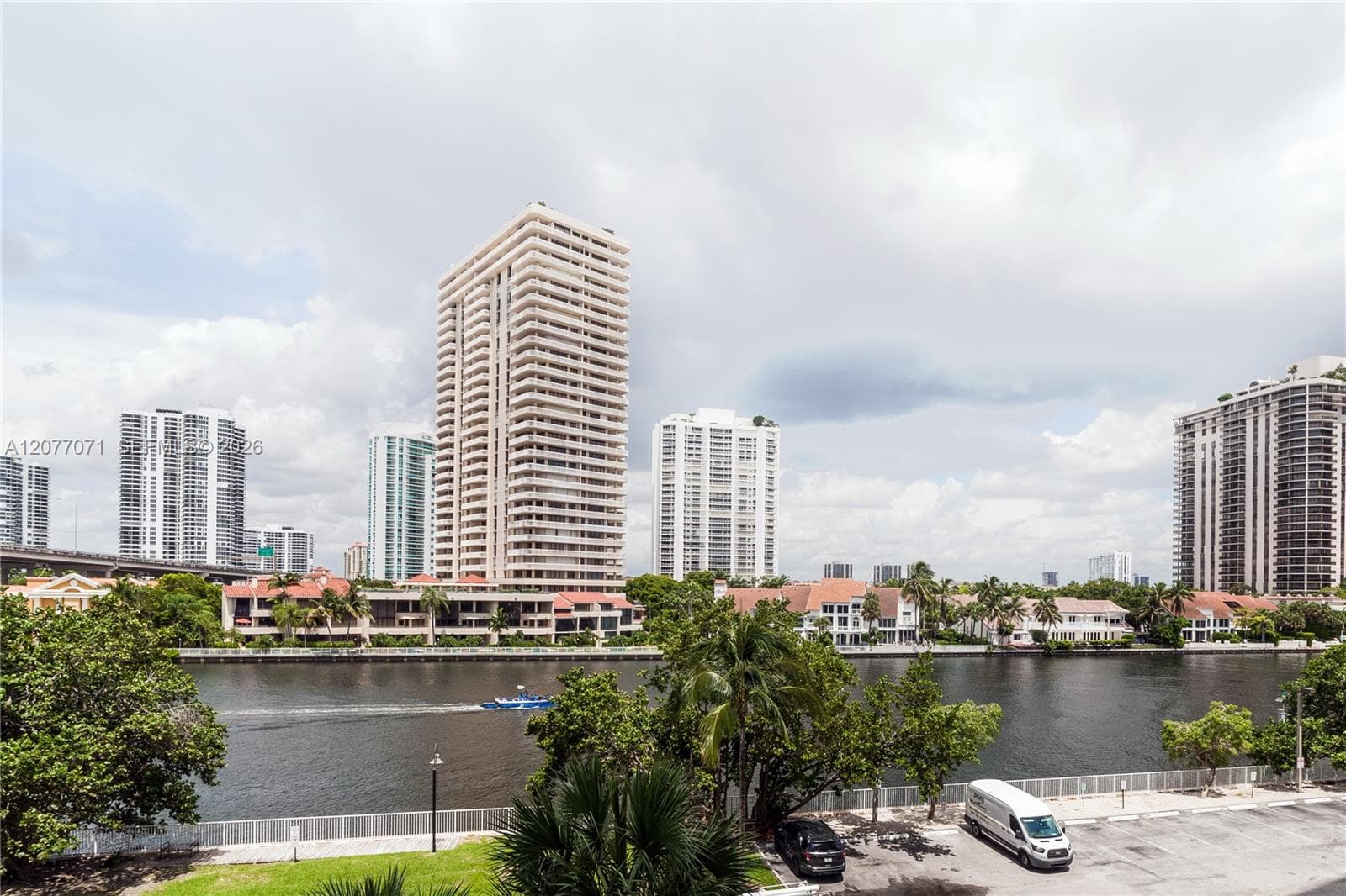 OCEANVIEW BUILDING A COND · #419 in Sunny Isles Beach - Photo 4