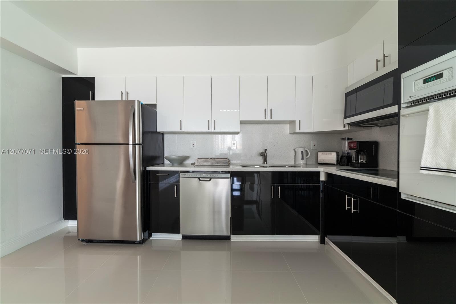 OCEANVIEW BUILDING A COND · #419 in Sunny Isles Beach - Photo 8