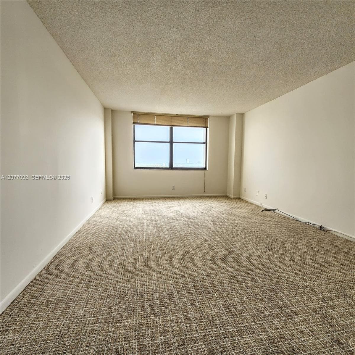 THE CLIPPER AT BISC COVE · #1707 in Aventura - Photo 16