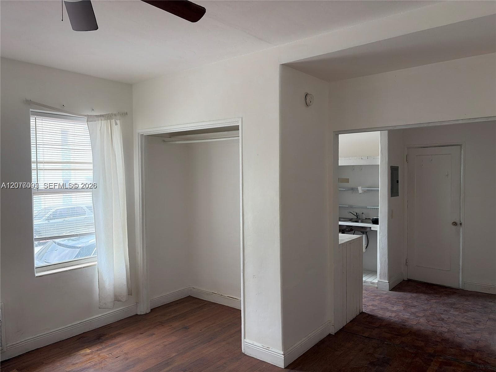 The Coronet Condo · #2 in Miami Beach - Photo 5
