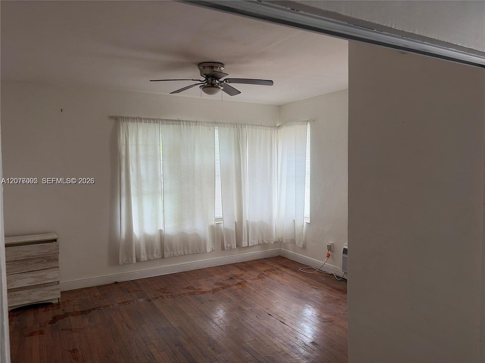 The Coronet Condo · #2 in Miami Beach - Photo 4