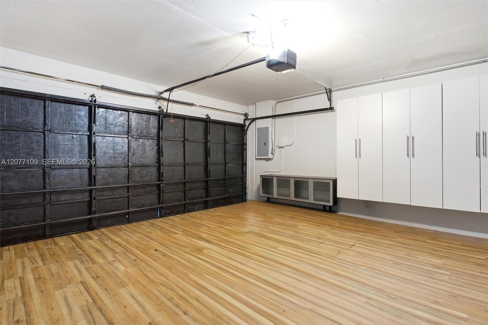 1880 Sweetbay Way photo 17