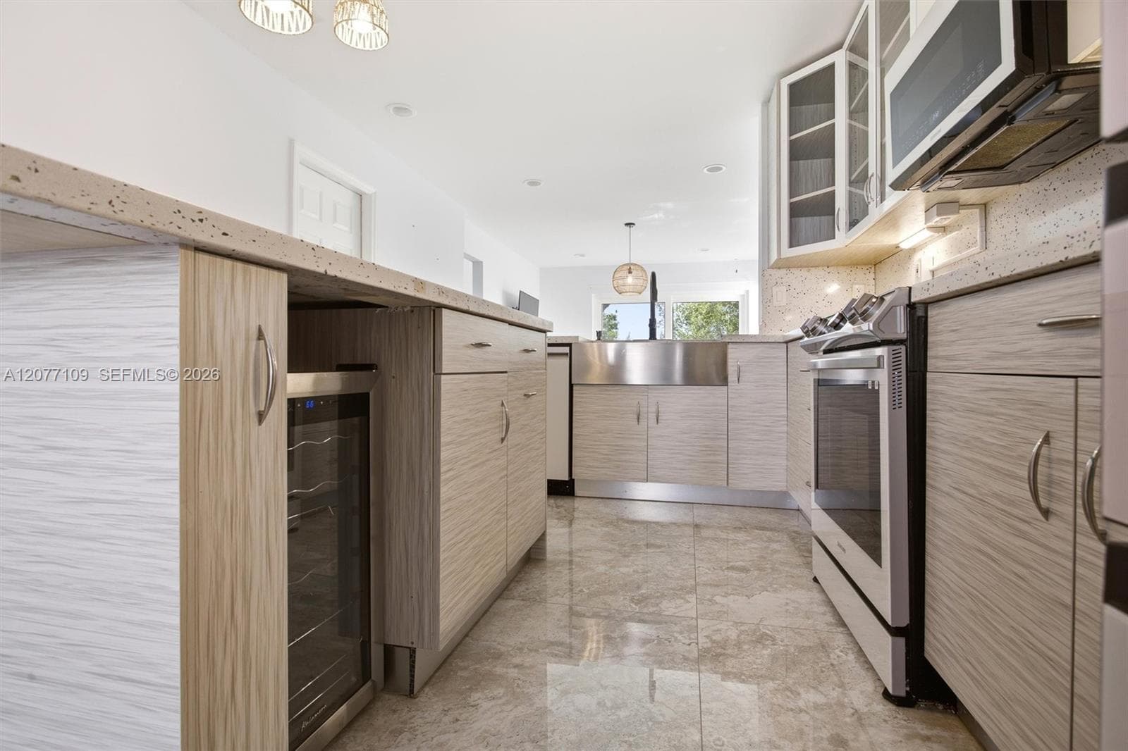 1880 Sweetbay Way photo 16