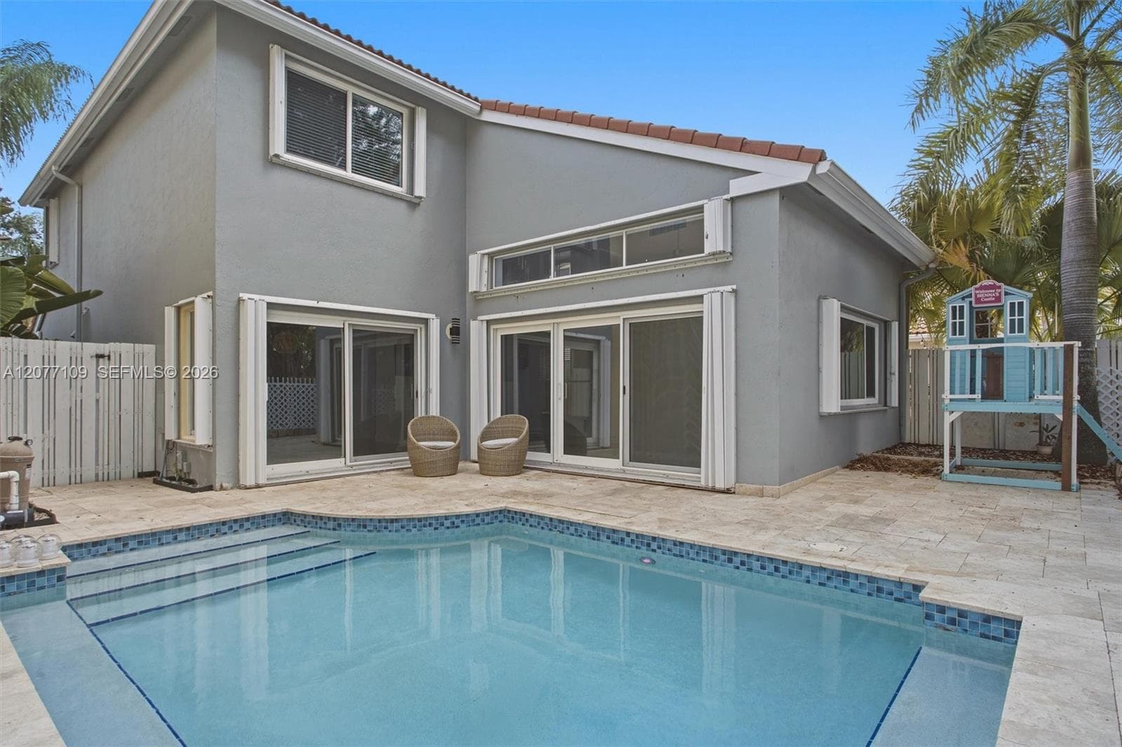1880 Sweetbay Way photo 5