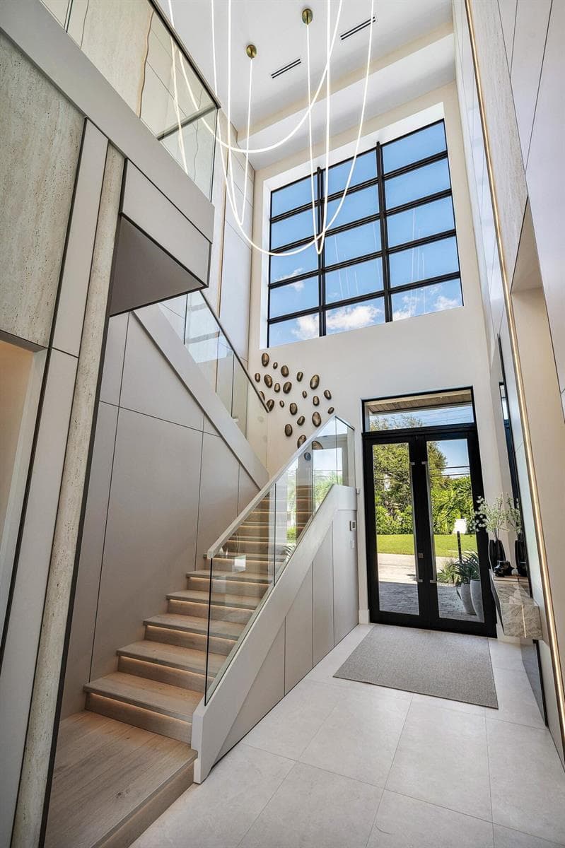 Grand Foyer with 33' Ceiling