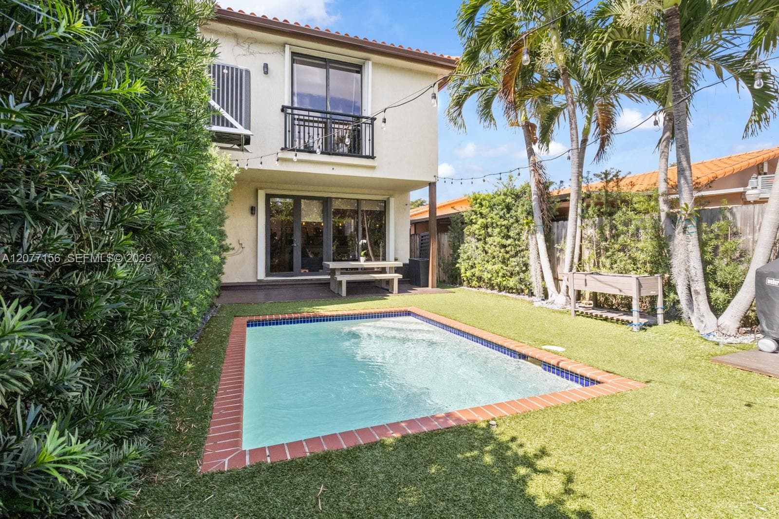 1211 SW 14th Ave #1211 photo 1