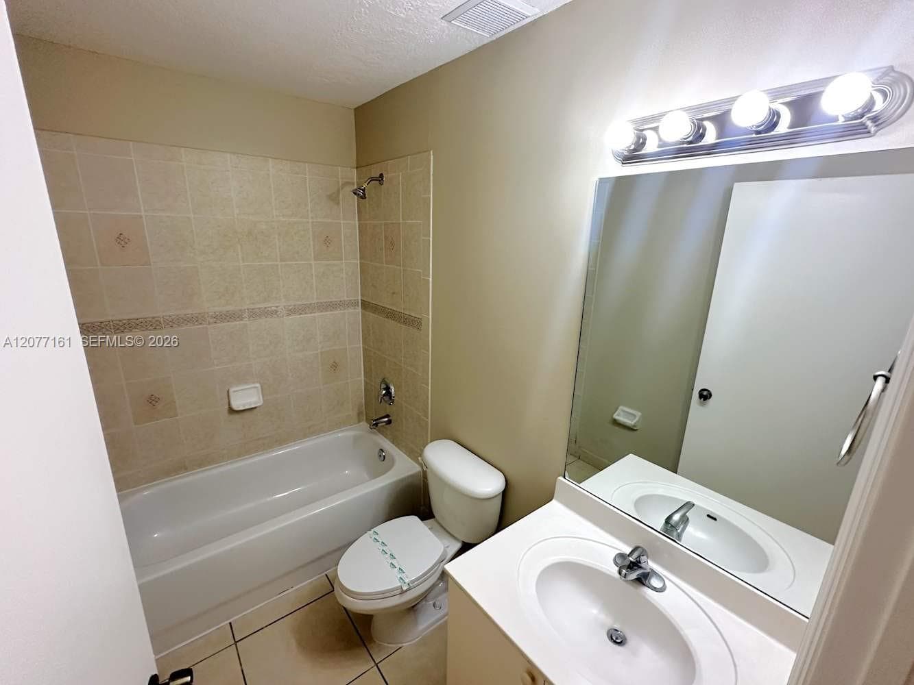 5886 SW 162nd Path photo 8