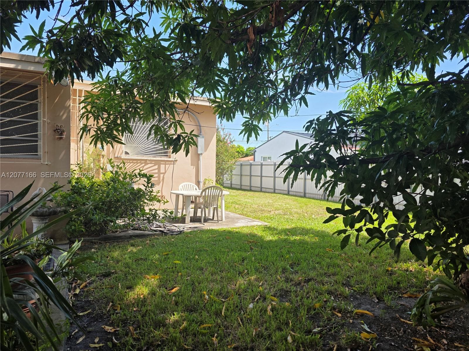 3070 NW 6th St photo 23