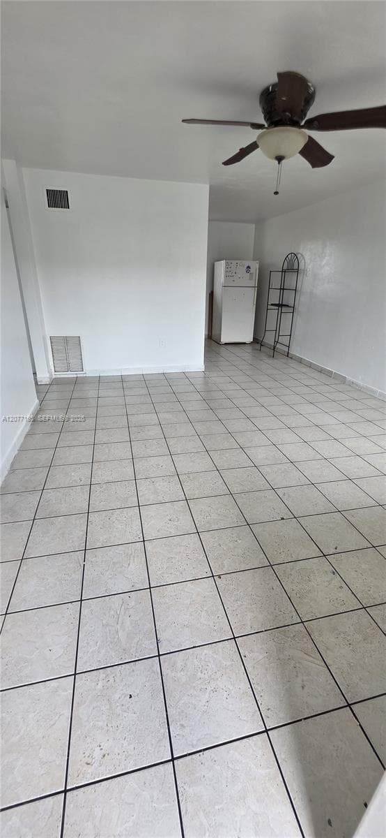 PHILLIPSONS ADDN TO HIALE · #4 in Hialeah - Photo 13