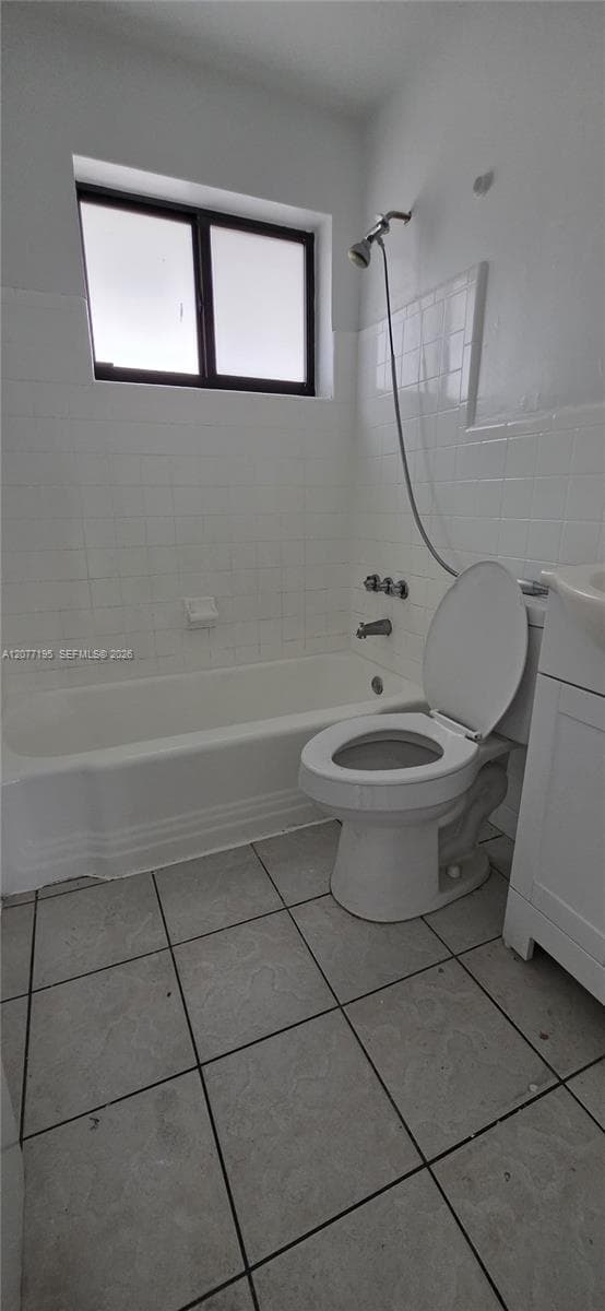 PHILLIPSONS ADDN TO HIALE · #4 in Hialeah - Photo 9