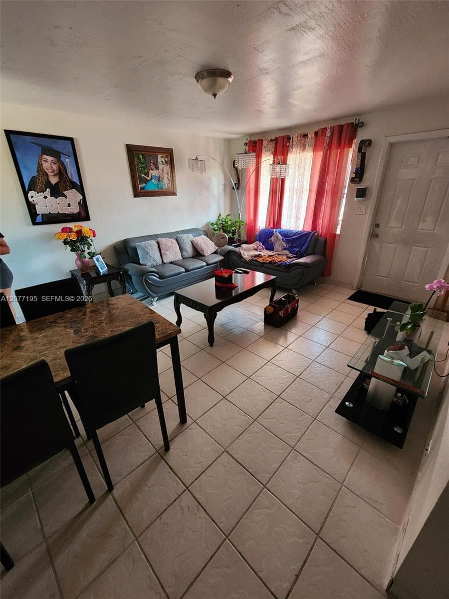 PHILLIPSONS ADDN TO HIALE · #4 in Hialeah - Photo 25