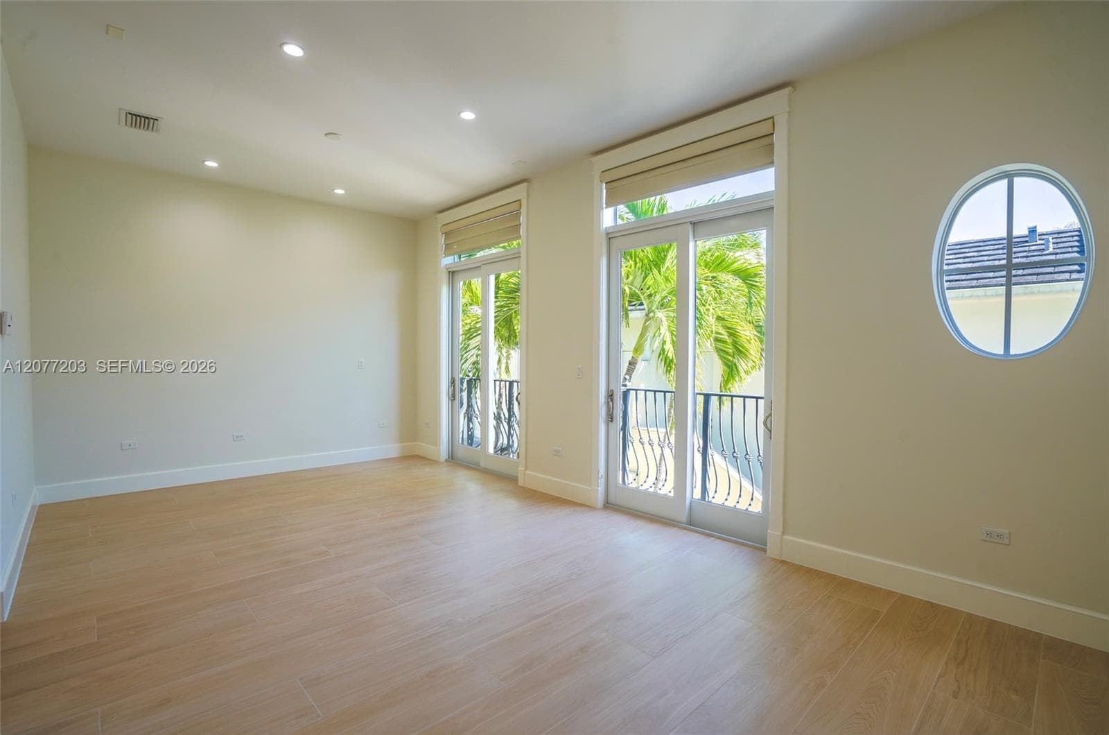 530 Valencia Ave #3 photo 24