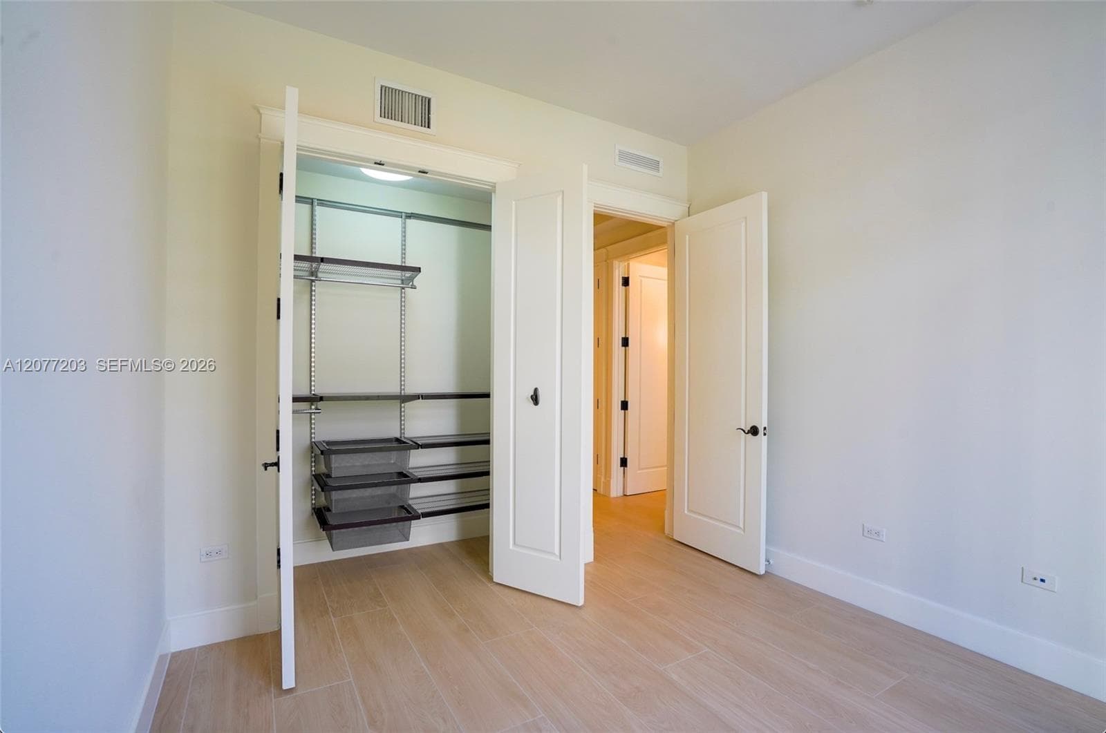 530 Valencia Ave #3 photo 39