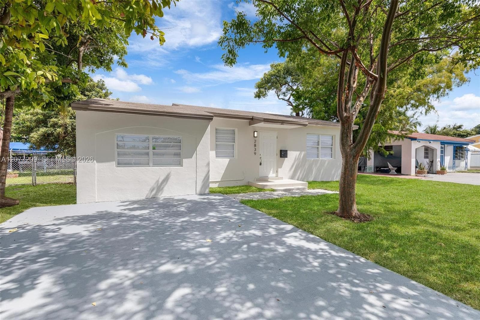 2839 Mayo St photo 2