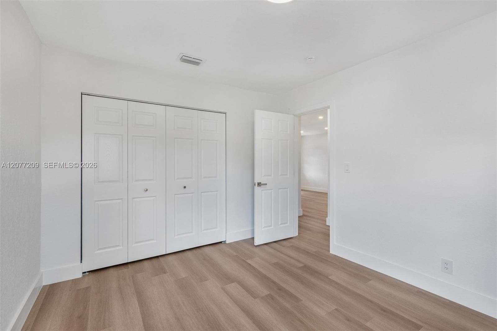 2839 Mayo St photo 17