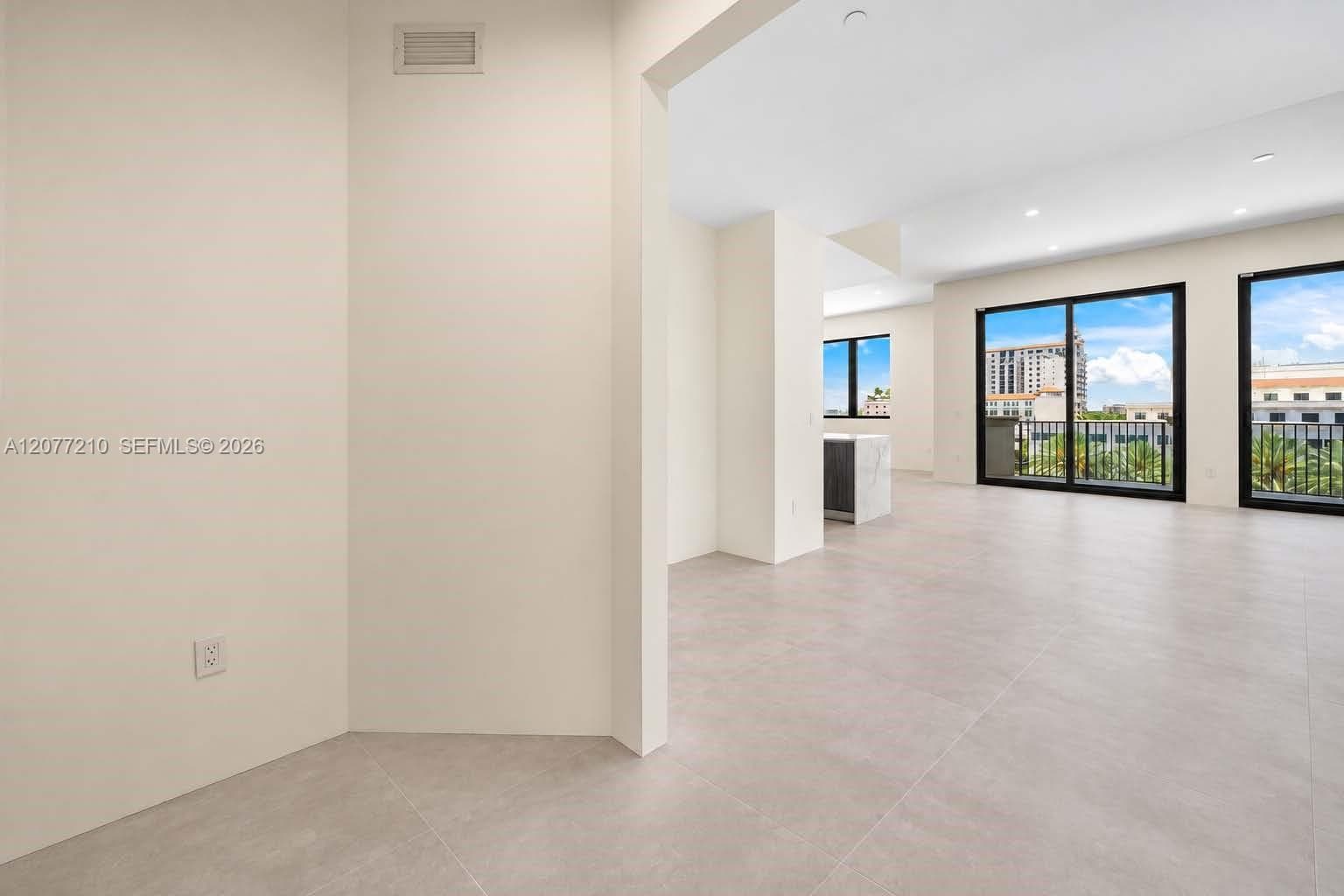 GIRALDA PLACE CONDO · #6A in Coral Gables - Photo 4