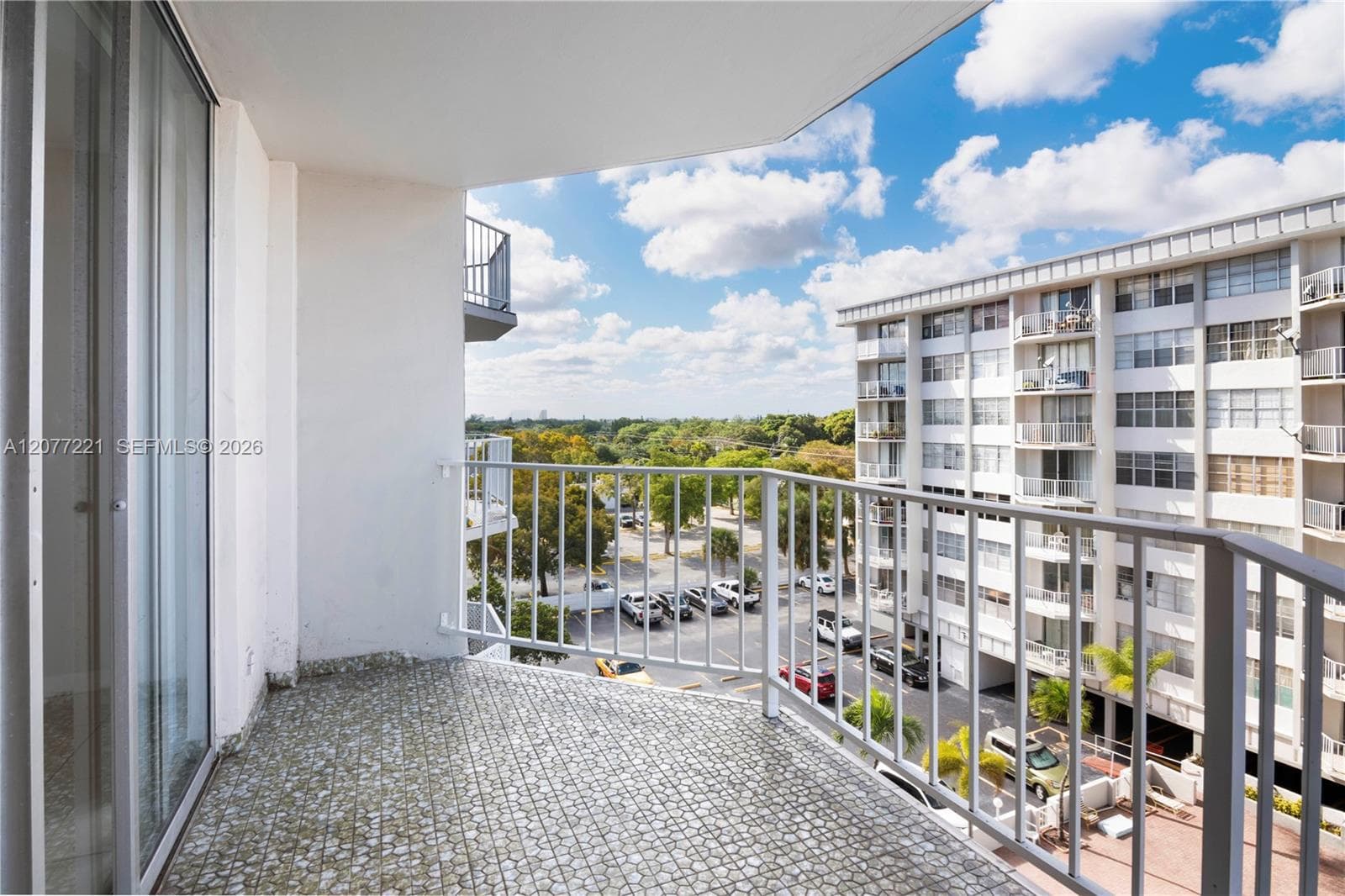 GATEWAY HOUSE CONDO - SOU · #605 in North Miami Beach - Photo 13