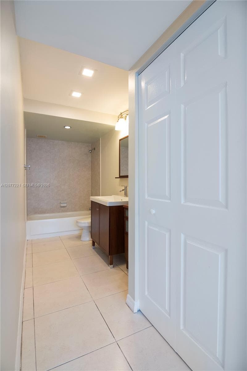 GATEWAY HOUSE CONDO - SOU · #605 in North Miami Beach - Photo 11