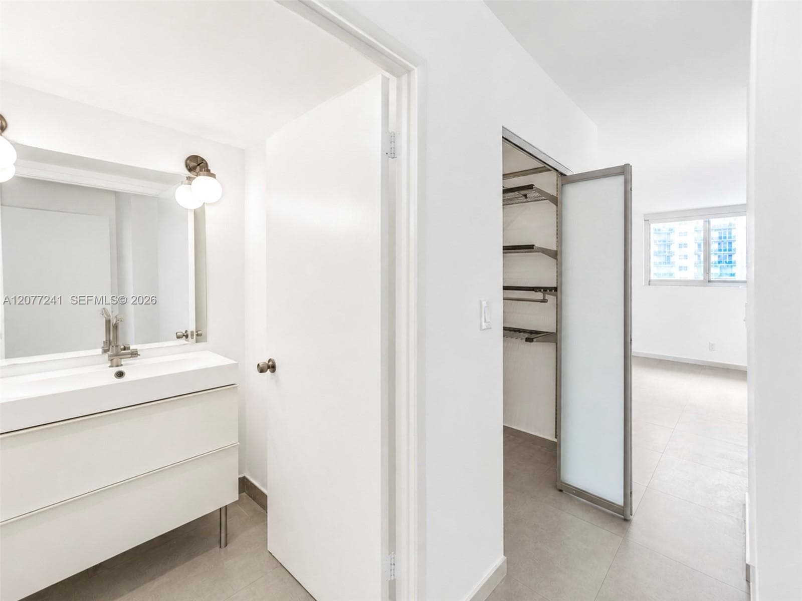 OCEANVIEW BUILDING B COND · #905 in Sunny Isles Beach - Photo 6