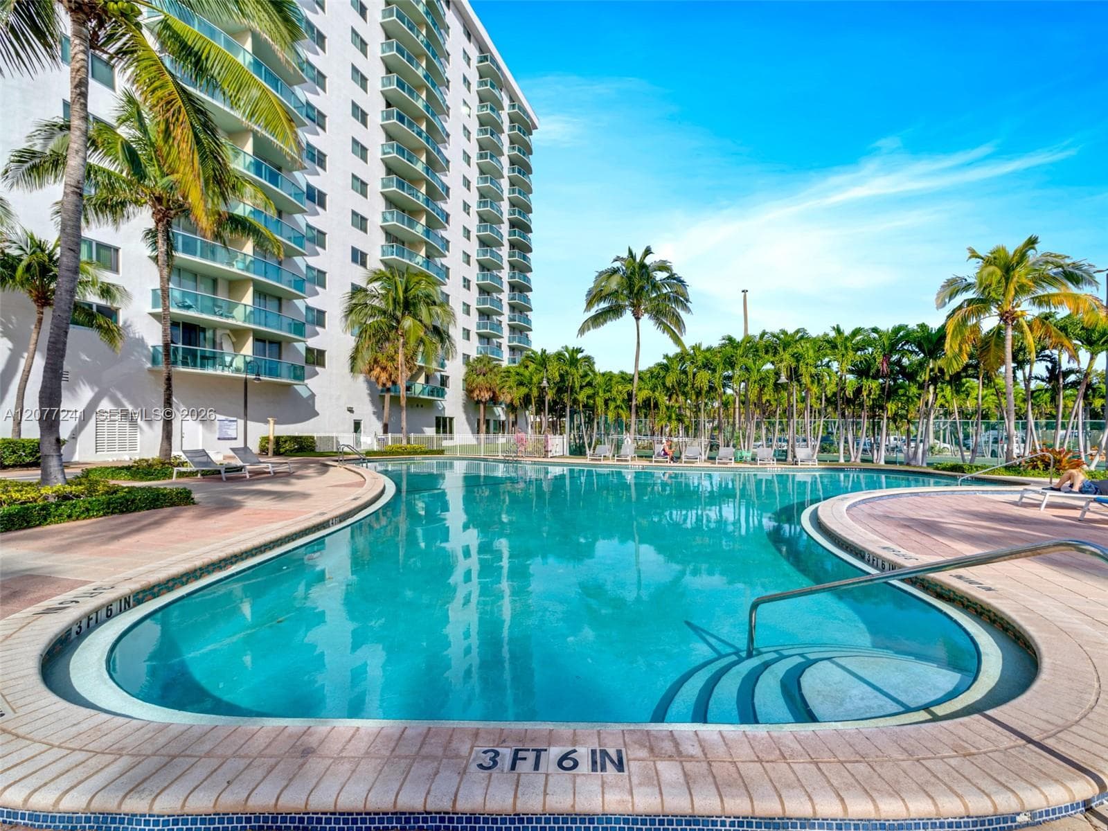 OCEANVIEW BUILDING B COND · #905 in Sunny Isles Beach - Photo 16