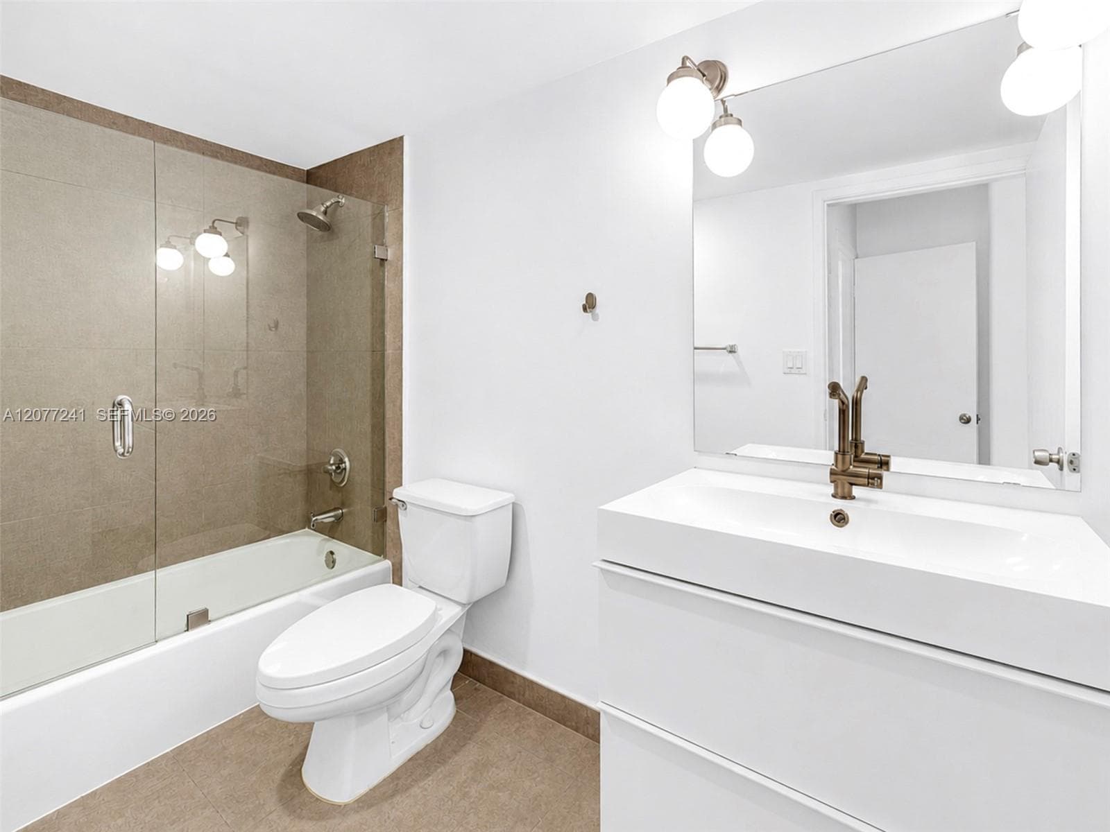 OCEANVIEW BUILDING B COND · #905 in Sunny Isles Beach - Photo 7