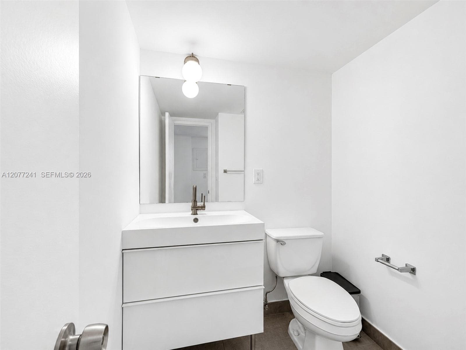 OCEANVIEW BUILDING B COND · #905 in Sunny Isles Beach - Photo 11