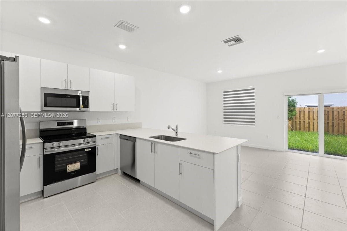 35670 SW 178 Ct photo 6