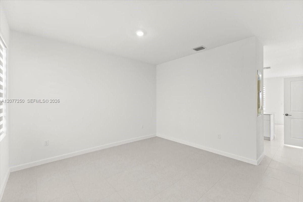 35670 SW 178 Ct photo 3