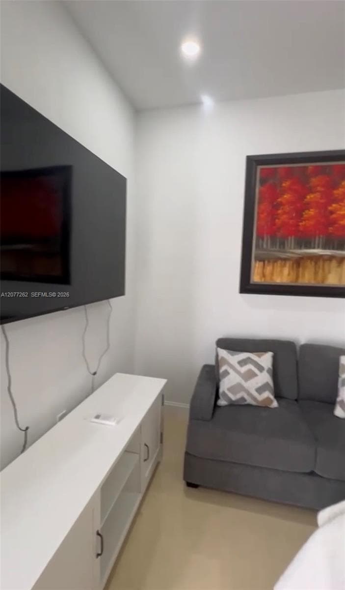 BREEZE AT GALLOWAY NORTH · #rear in Miami - Photo 7