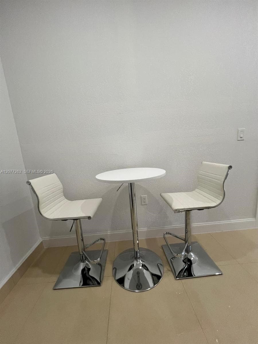 BREEZE AT GALLOWAY NORTH · #rear in Miami - Photo 38