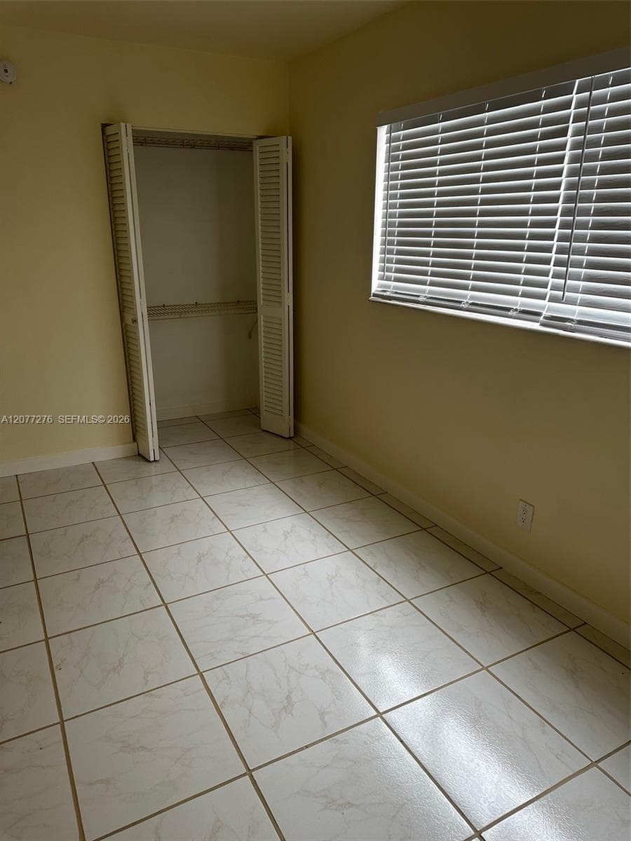PARADISE BY THE SEA CONDO · #114 in Hallandale Beach - Photo 10