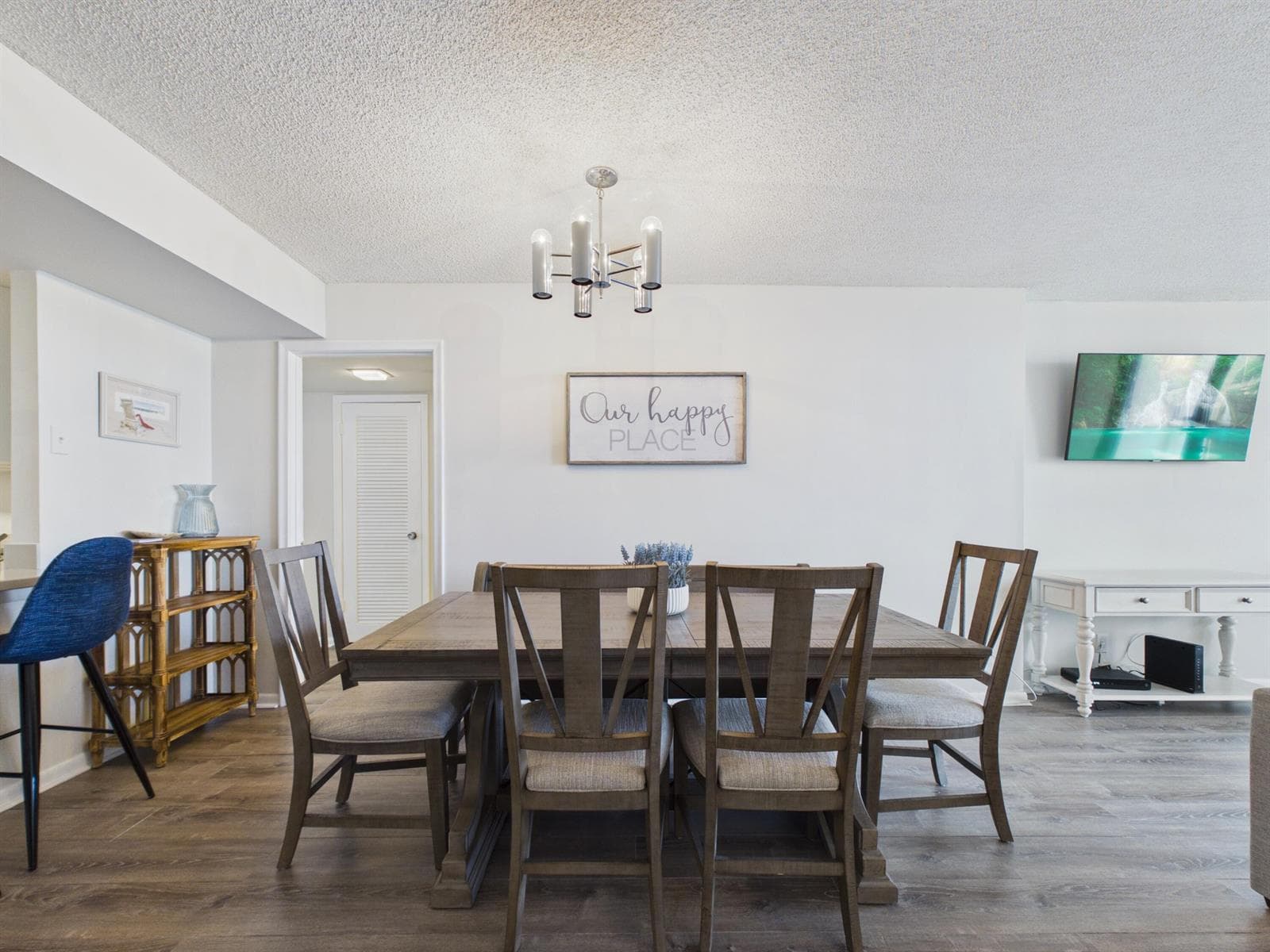 LIVING DINING