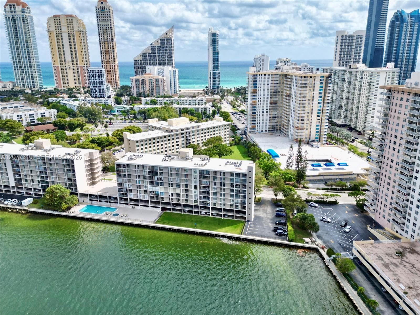 Fairview House · #S907 in Sunny Isles Beach - Photo 22