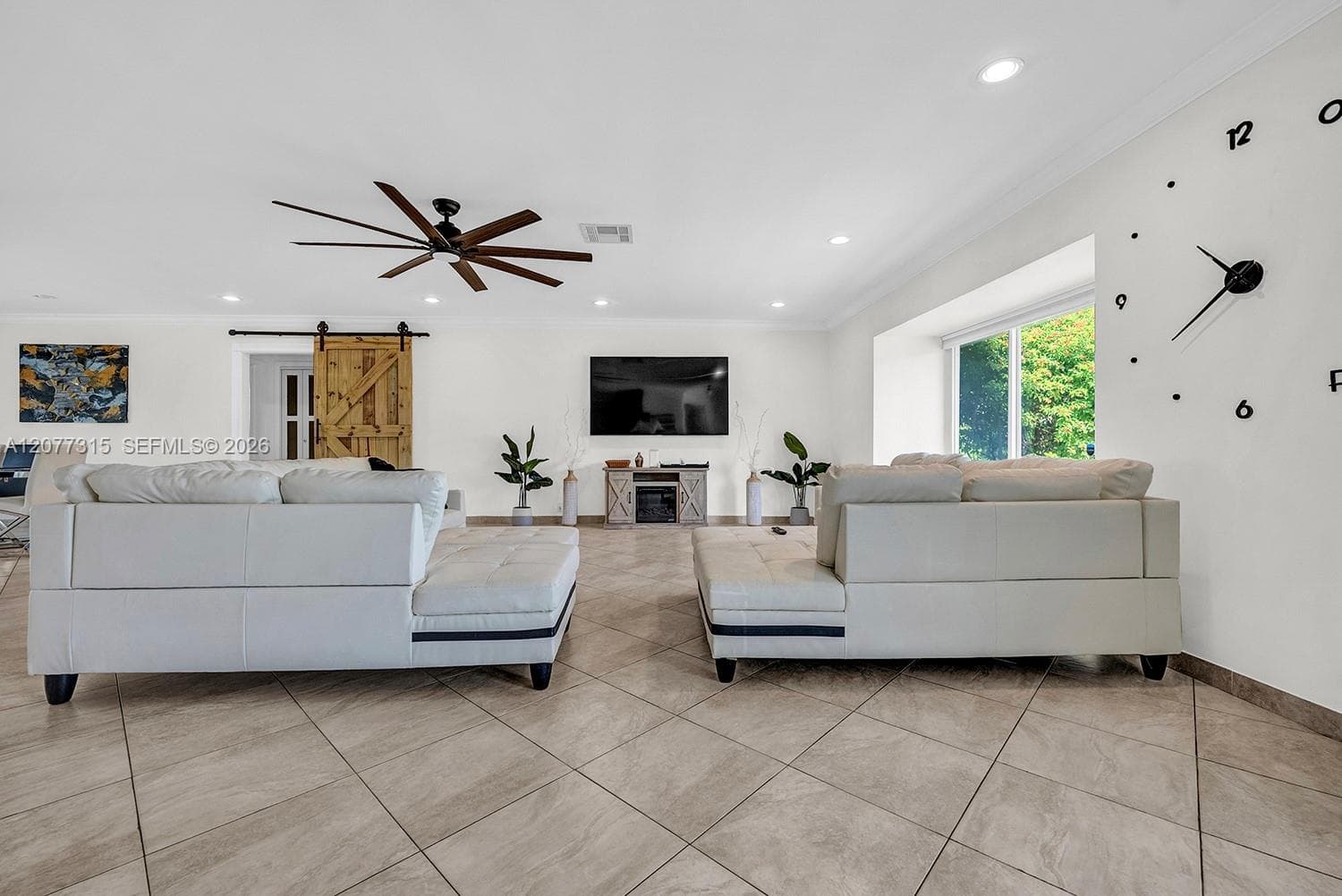 3324 Lakeview Blvd photo 9