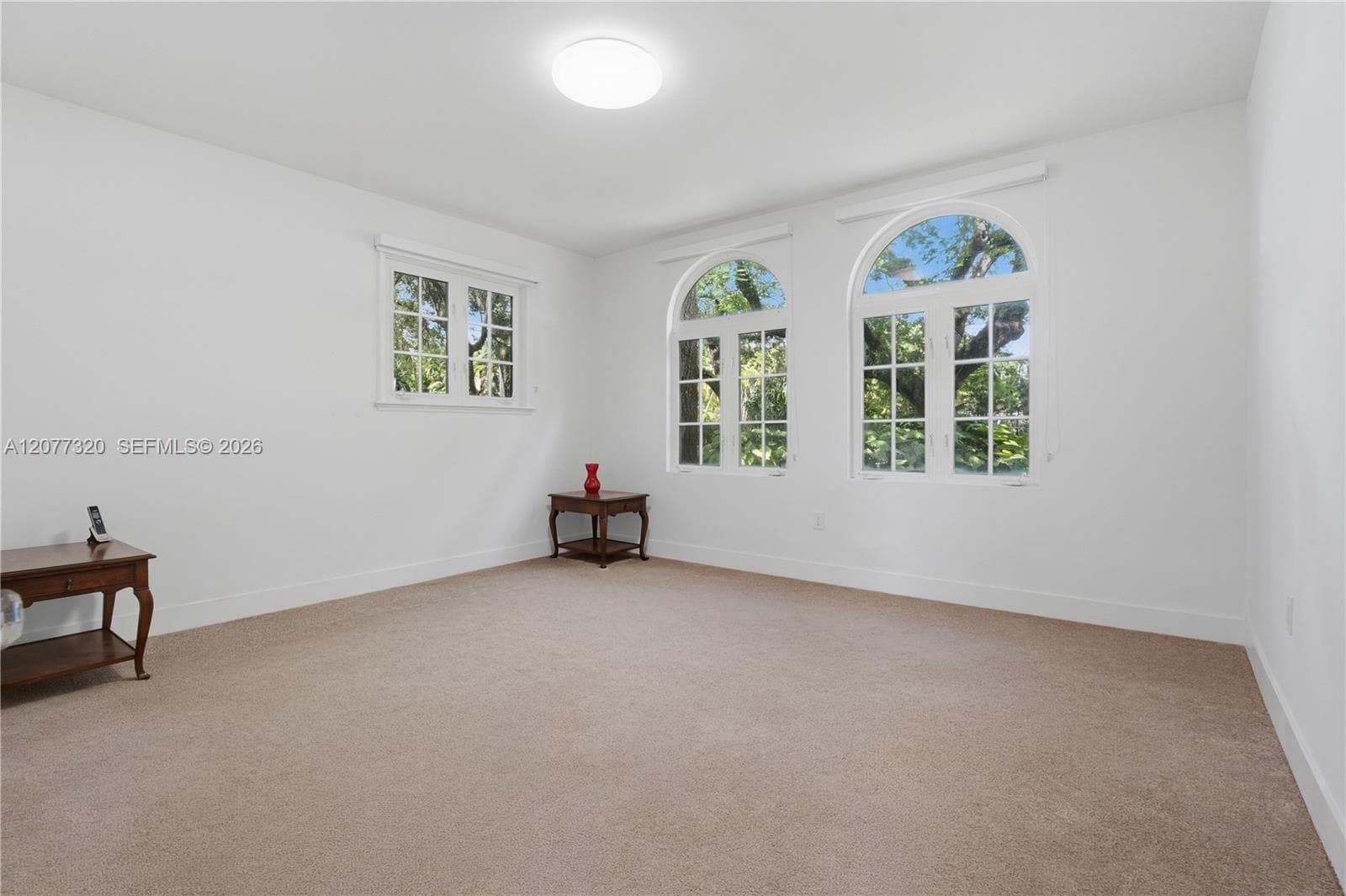 665 N Greenway Dr photo 25