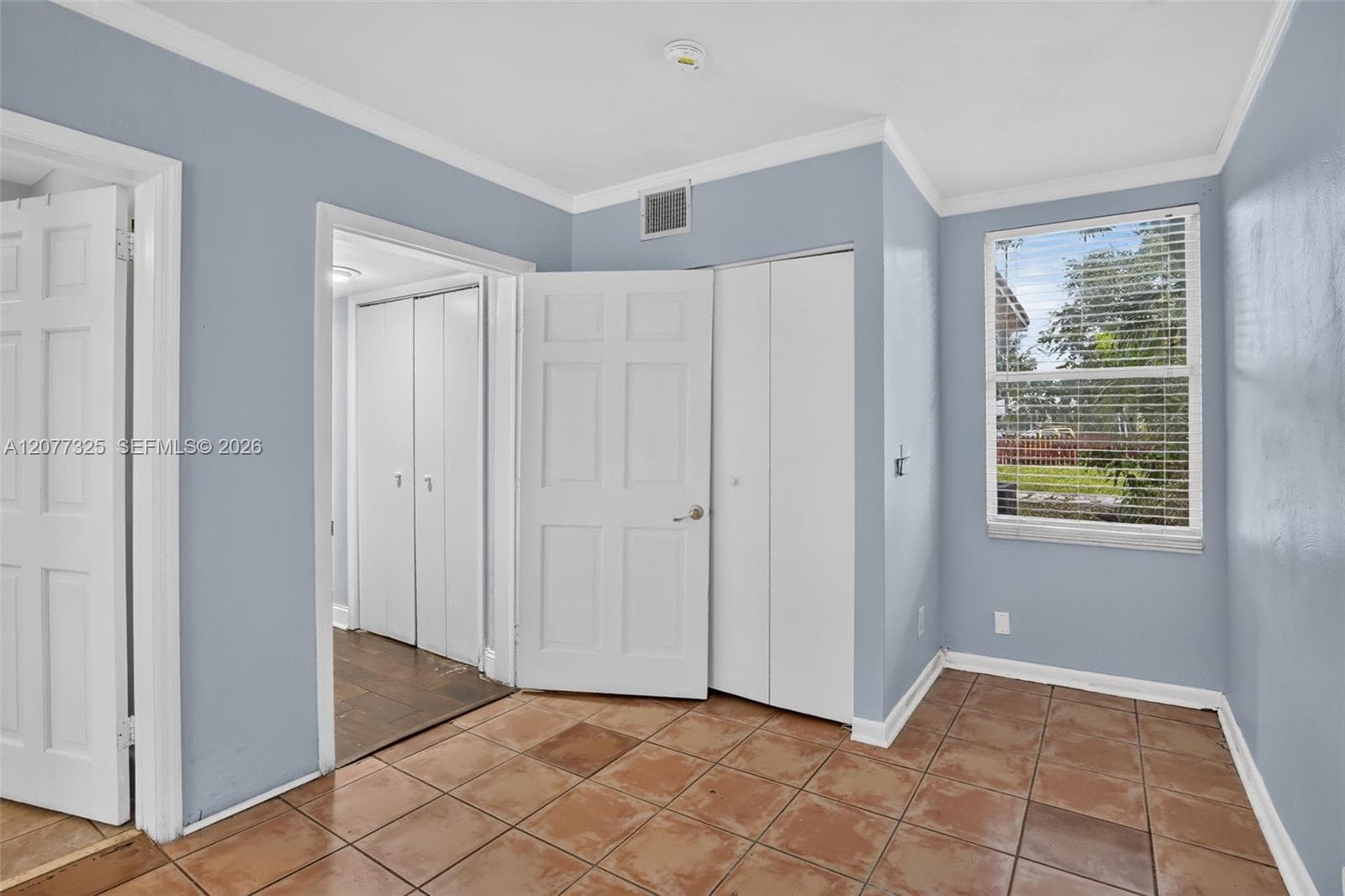 1527 Jackson St photo 17