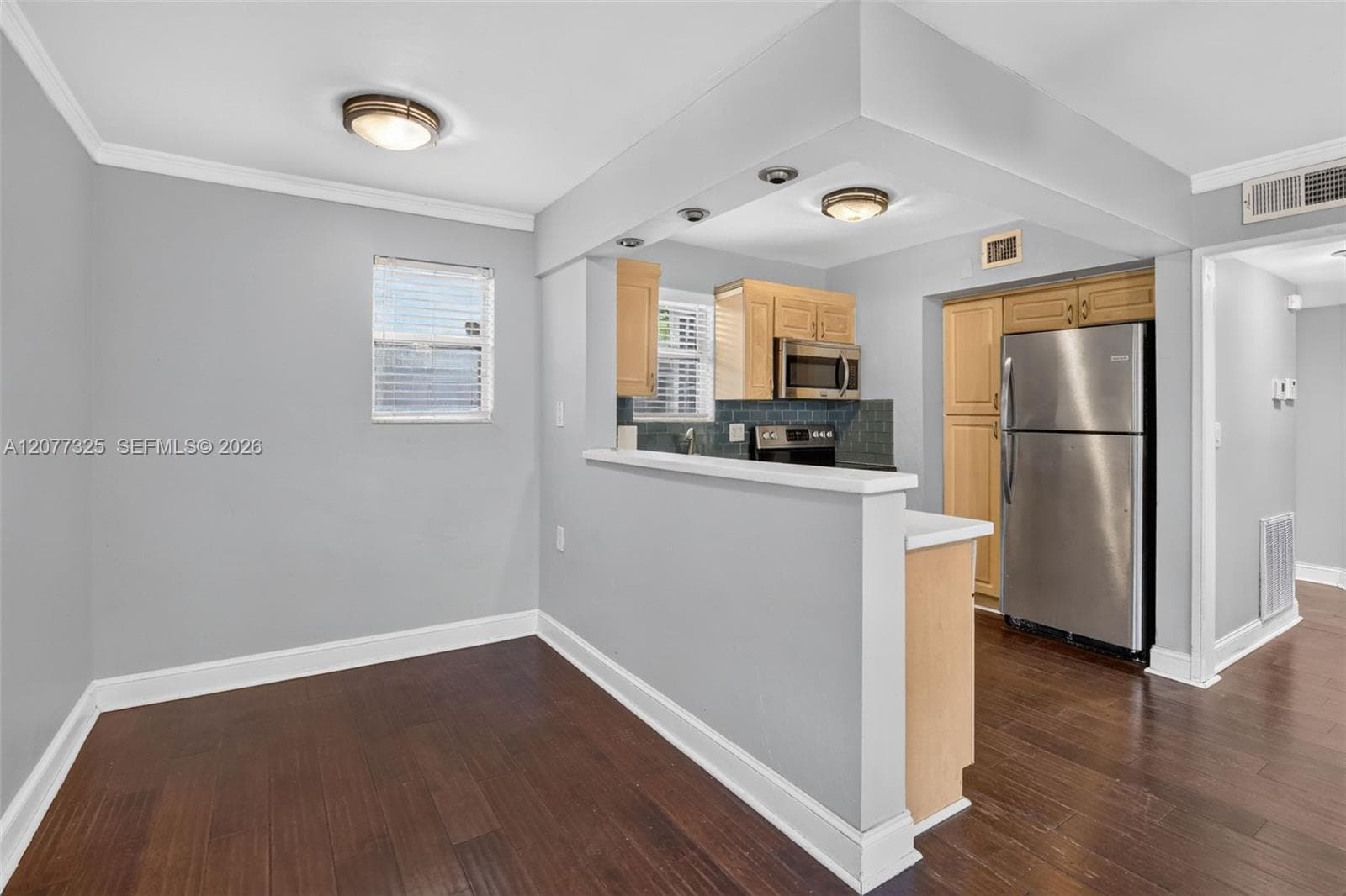 1527 Jackson St photo 7
