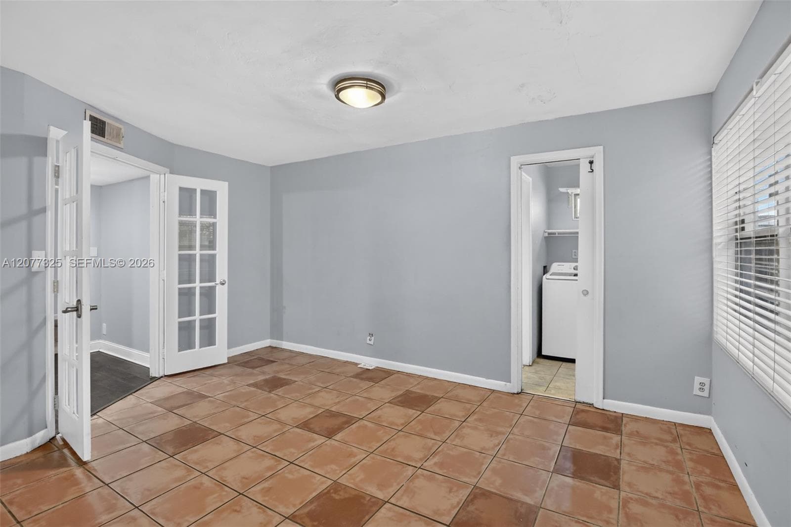 1527 Jackson St photo 10