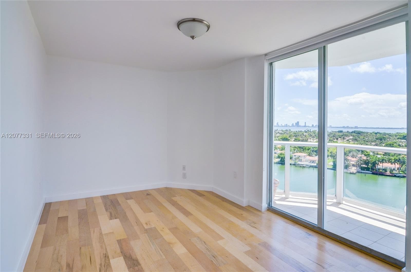 THE GRANDVIEW CONDO · #1508 in Miami Beach - Photo 3