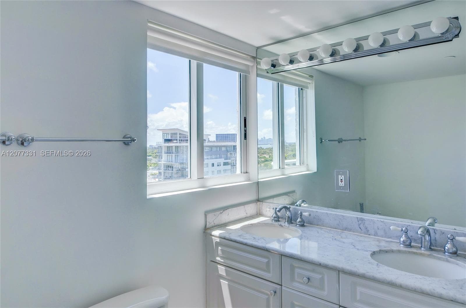 THE GRANDVIEW CONDO · #1508 in Miami Beach - Photo 4
