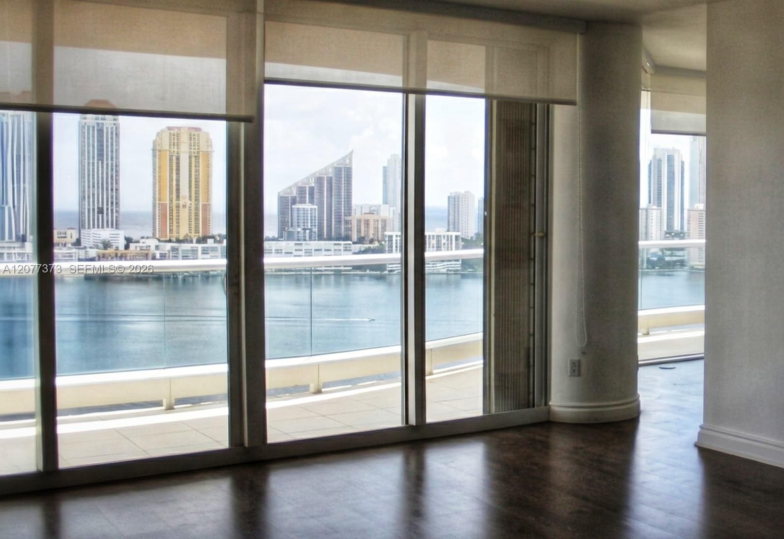 7000 ISL BLVD WILLIAMS IS · #2405 in Aventura - Photo 4