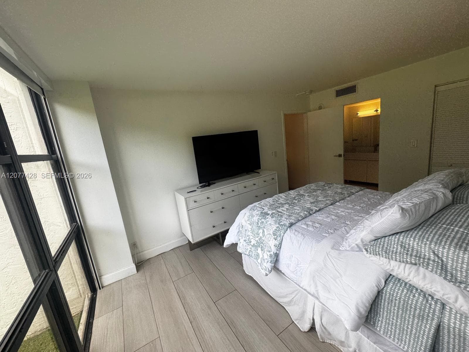 PLAZA OF AMERICAS CONDO P · #108 in Sunny Isles Beach - Photo 9