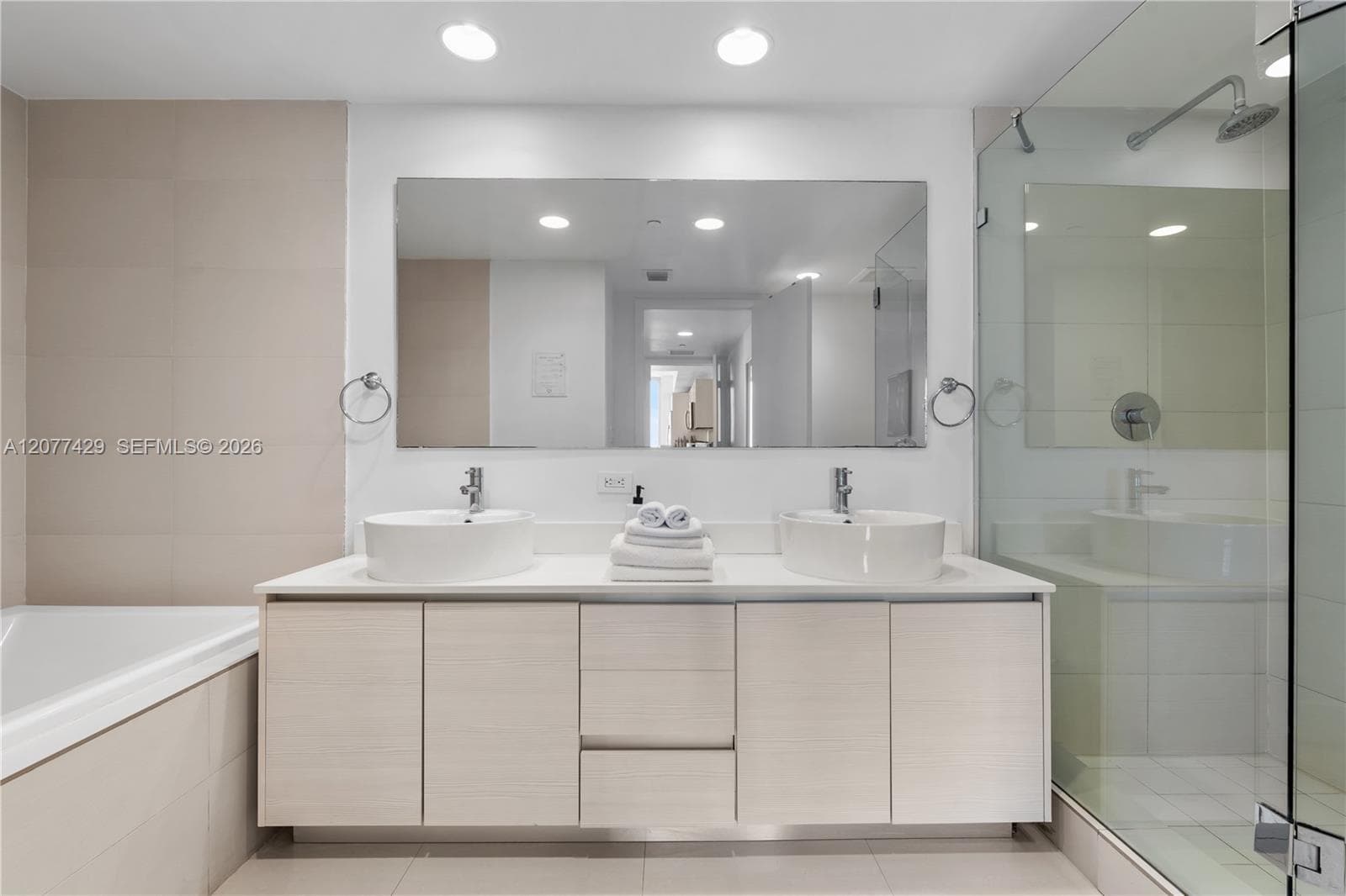 BEACHWALK CONDOMINIUM · #T2802 in Hallandale Beach - Photo 15