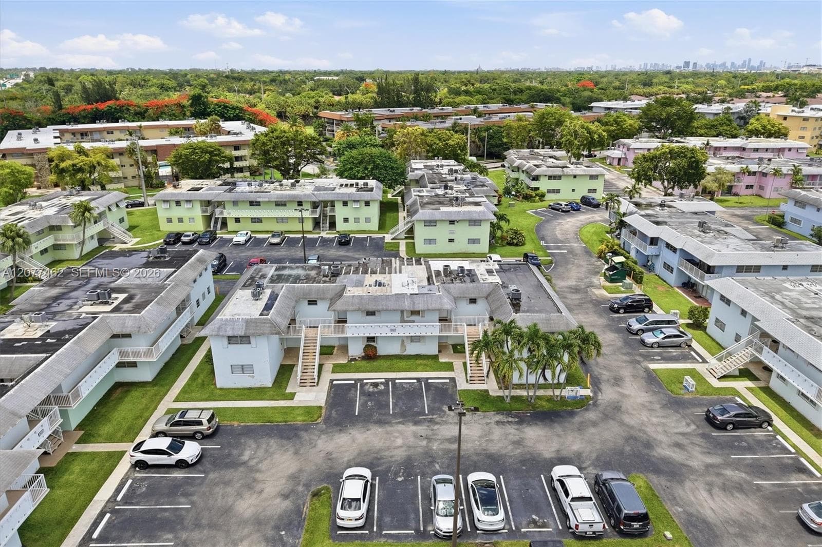 VILLAGE AT DADELAND CONDO · #H121 in Miami - Photo 27
