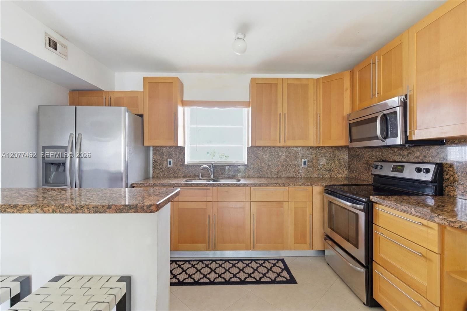 VILLAGE AT DADELAND CONDO · #H121 in Miami - Photo 6